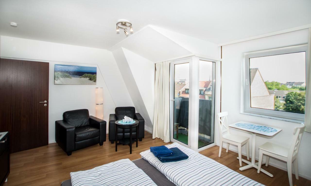 Business & Tourist Apartment Düsseldorf Eksteriør billede
